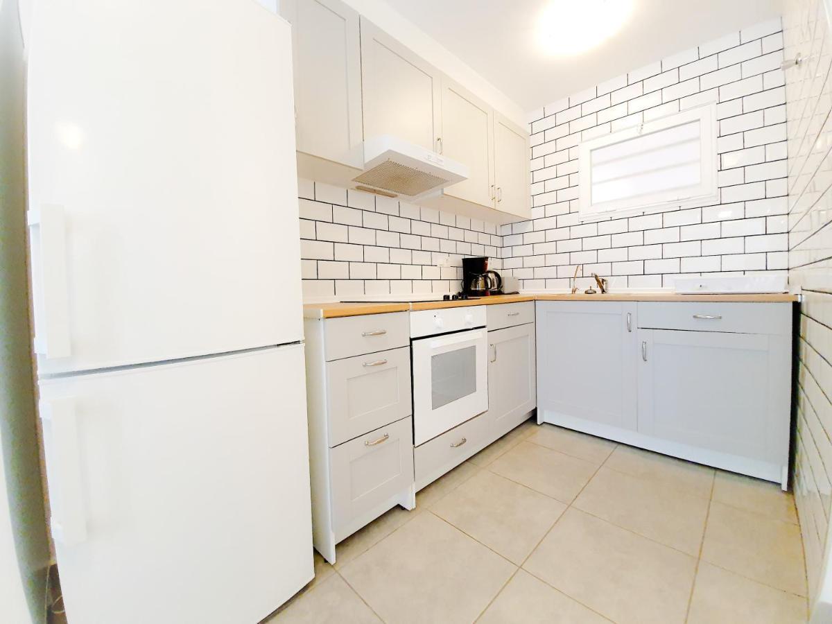 Best House Paola Торевиеха Екстериор снимка