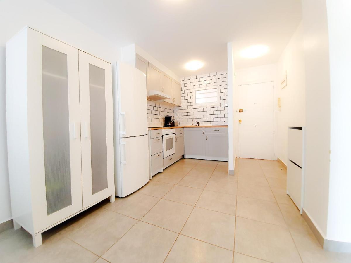 Best House Paola Торевиеха Екстериор снимка